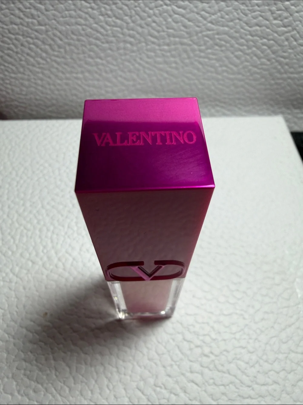Valentino Sheer Iridescent Lavender-Pink Lip Gloss
